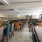 Arsi Enfi מלון אלאניה