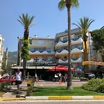 Arsi Enfi מלון 4*
