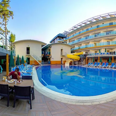 Ξενοδοχείο Arsi Enfi 4*