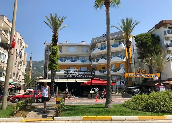 Arsi Enfi Szálloda 4*